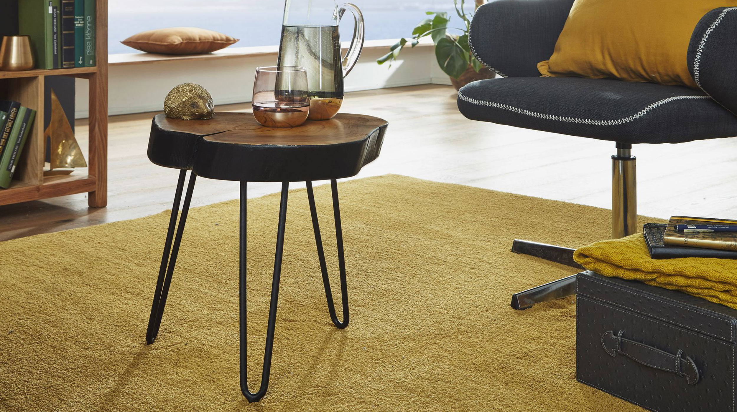 Beistelltisch Sheesham massiv gebeizt - rund - 35 x 46 cm - SKIVA