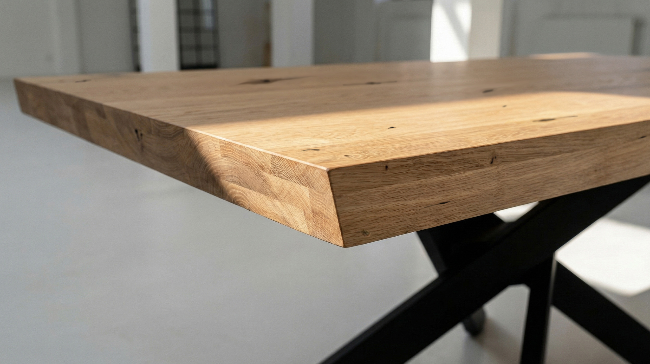 Esstisch Massivholztisch 220 x 100 cm Wildeiche geölt - AHUS