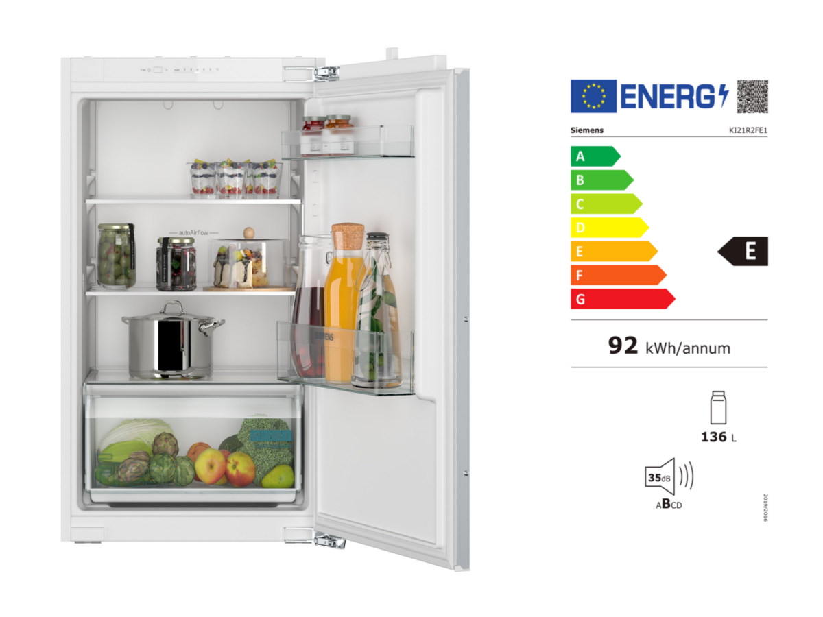 Inselküche 304,8 + 240,3 + 110 cm - mit Geräten - Küchenfronten Lack matt - CASCADA