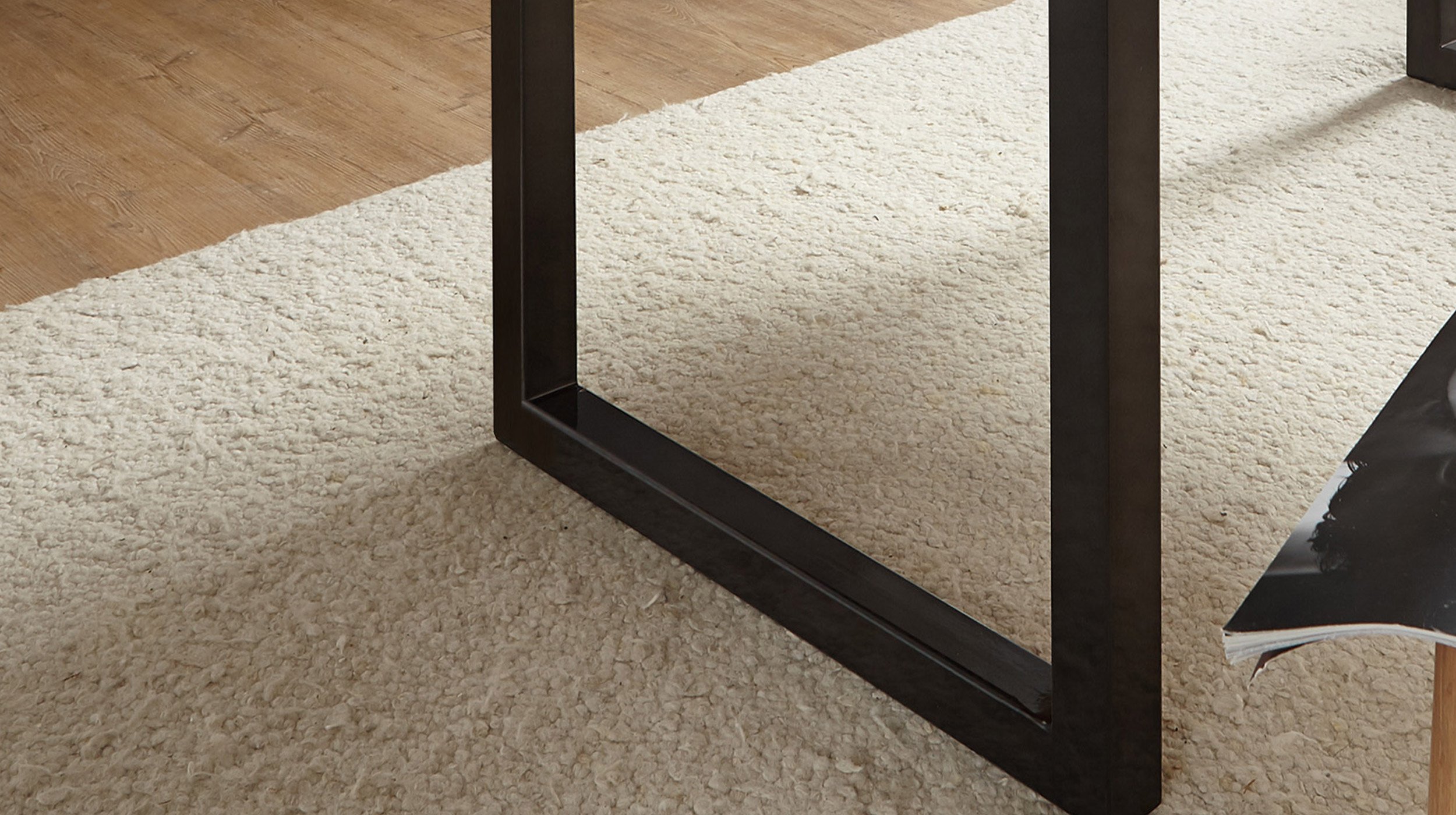 Esstisch Baumkantentisch 180 x 90 cm Akazie lackiert massiv - TICO
