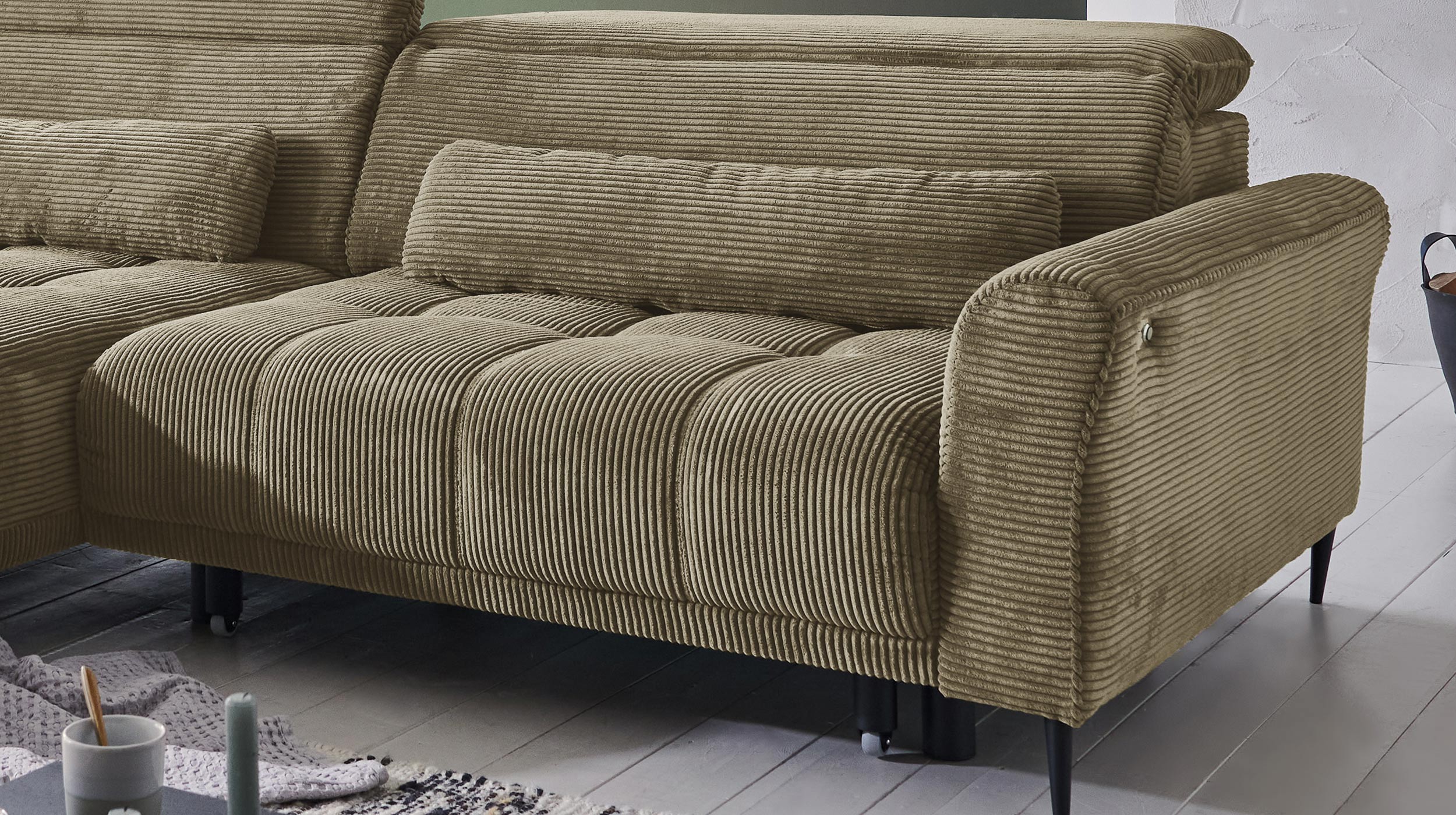 Ecksofa Cord grün ausziehbar - Sitztiefenverstellung - 277 cm - OT links - LOGAN