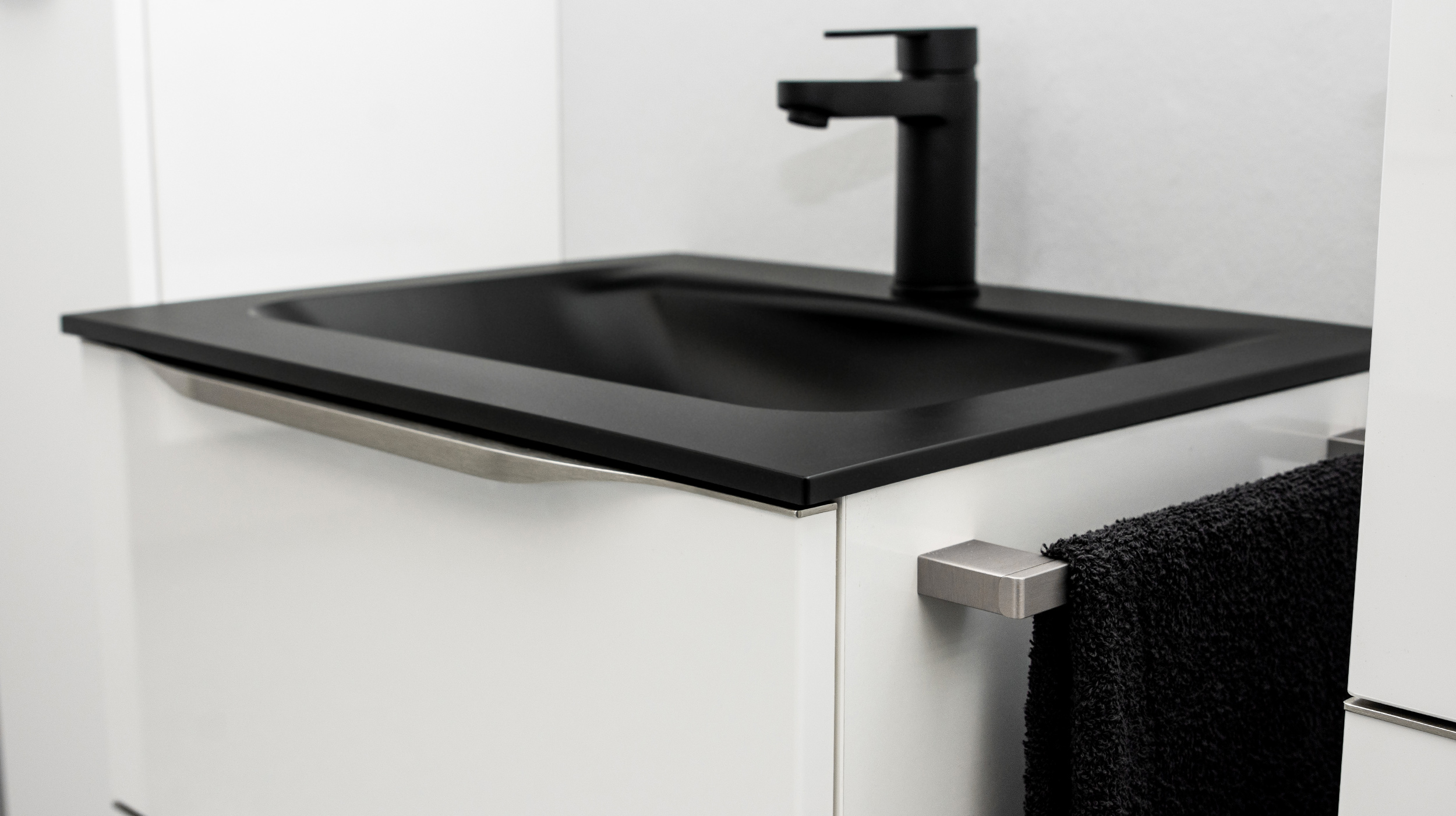 Badmöbel-Set weiß Glanz - 2-Teile - Waschtisch 60 cm - FRANA