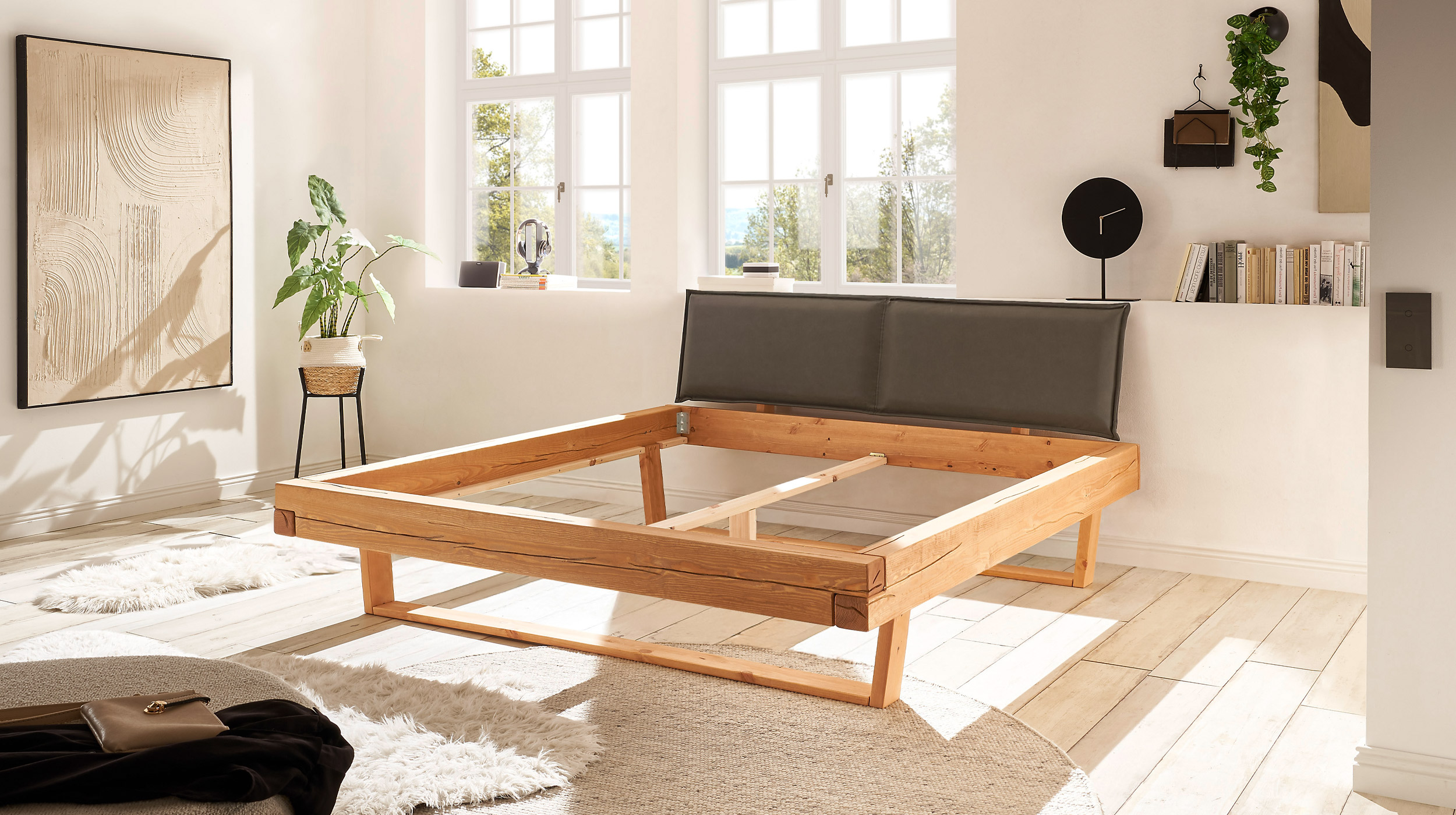Balkenbett 140 cm Kiefer massiv Polsterkopfteil - U-Gestell - JOREN