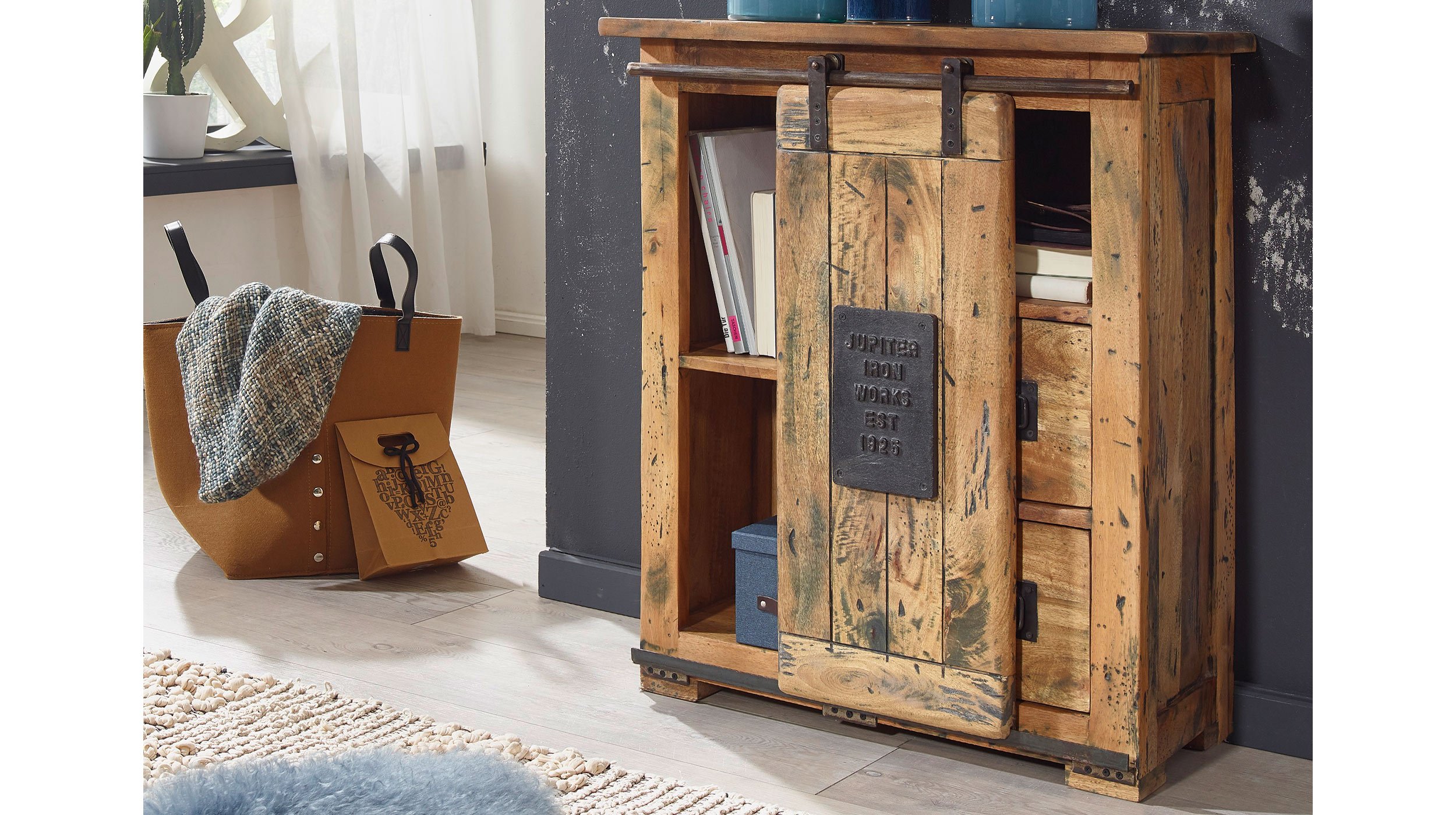 Sideboard mit 1 Rolltür Mango massiv 75 cm - EMANUEL
