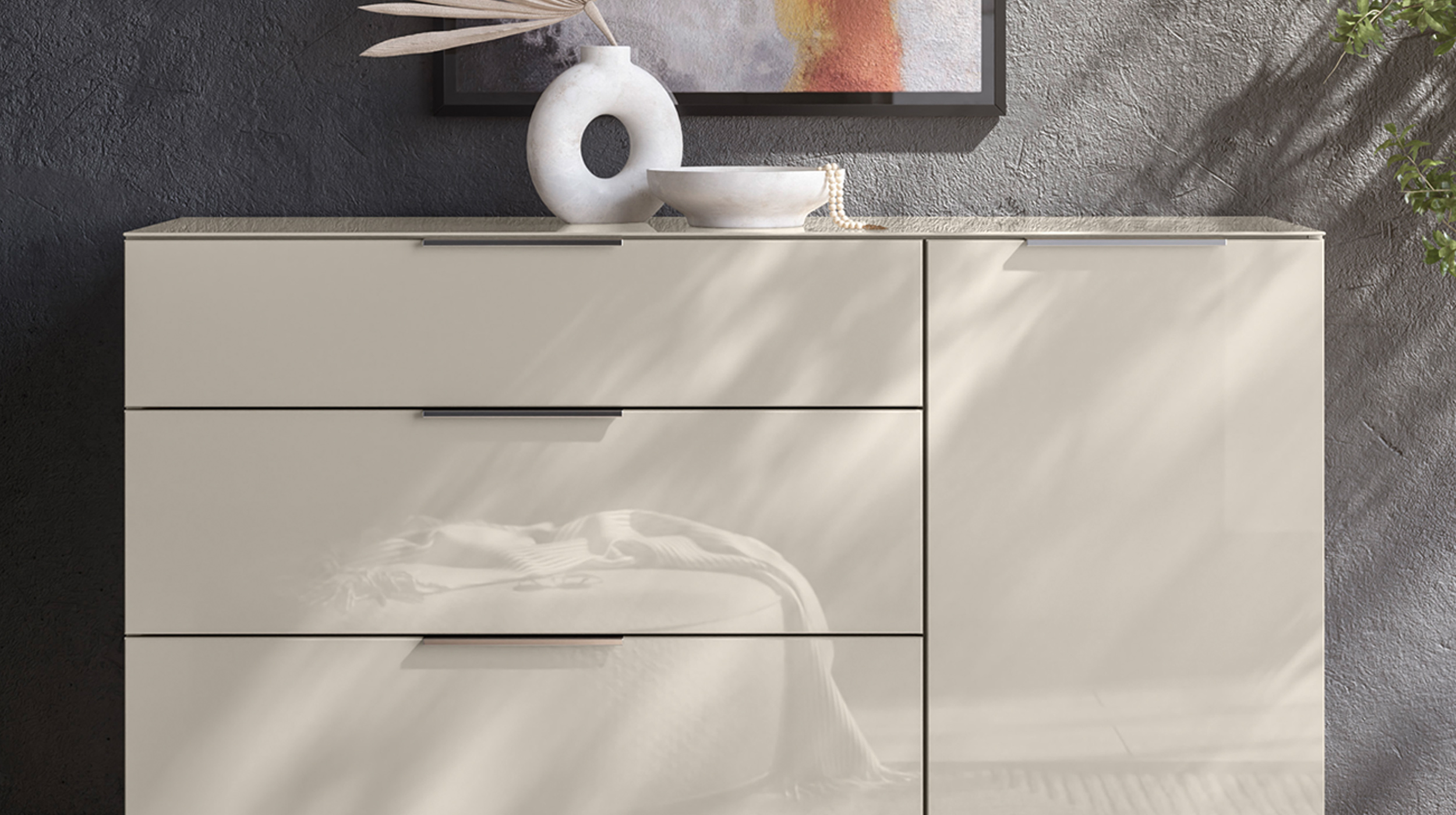 Kommode 4 Schubladen - beige - Glasfront - 135 cm - SANTORIN