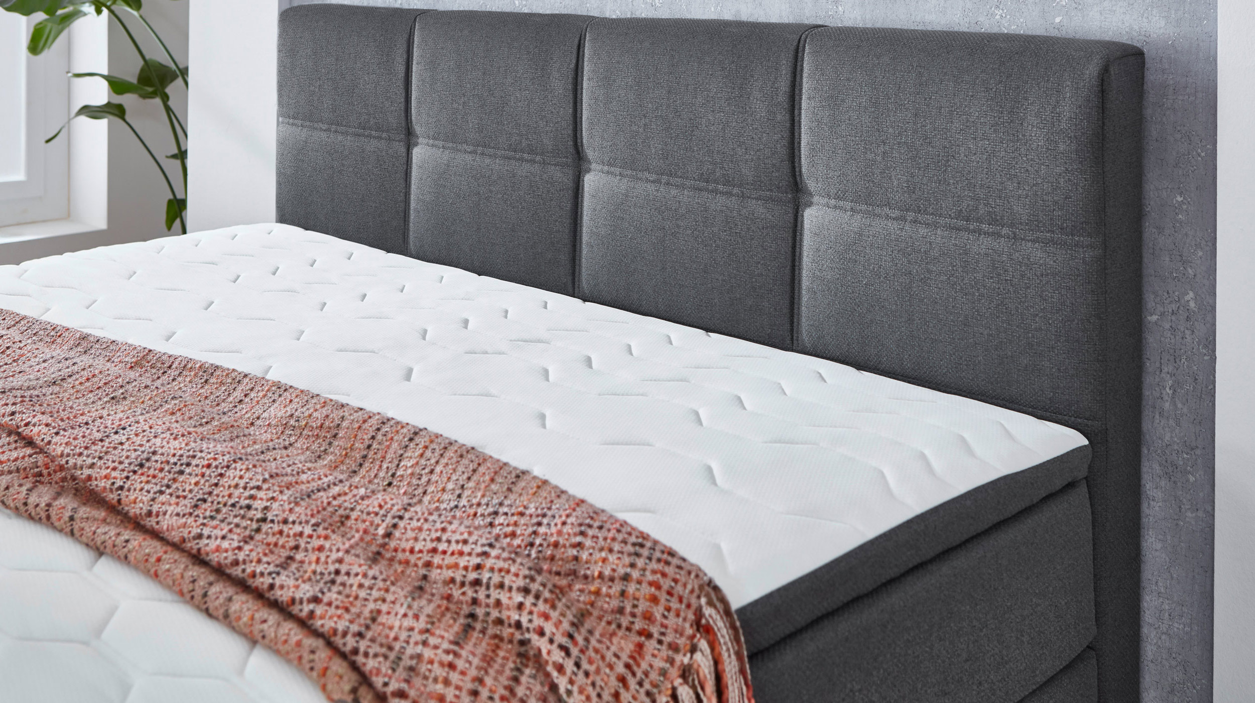 Boxspringbett 180 x 200 cm anthrazit - MONTREAL