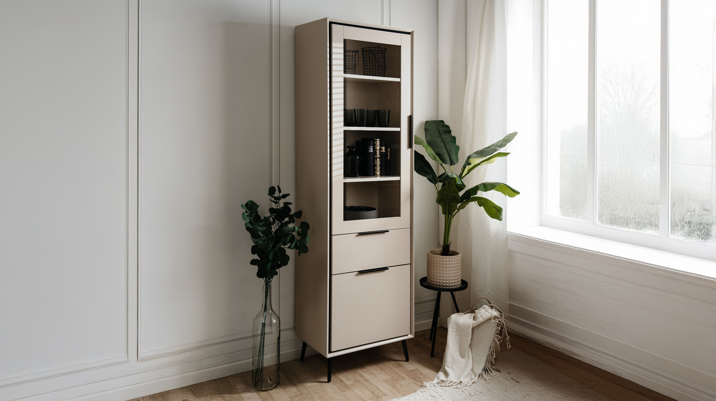 Vitrine mit Glastür beige schwarz Breite 60 cm - ARONA