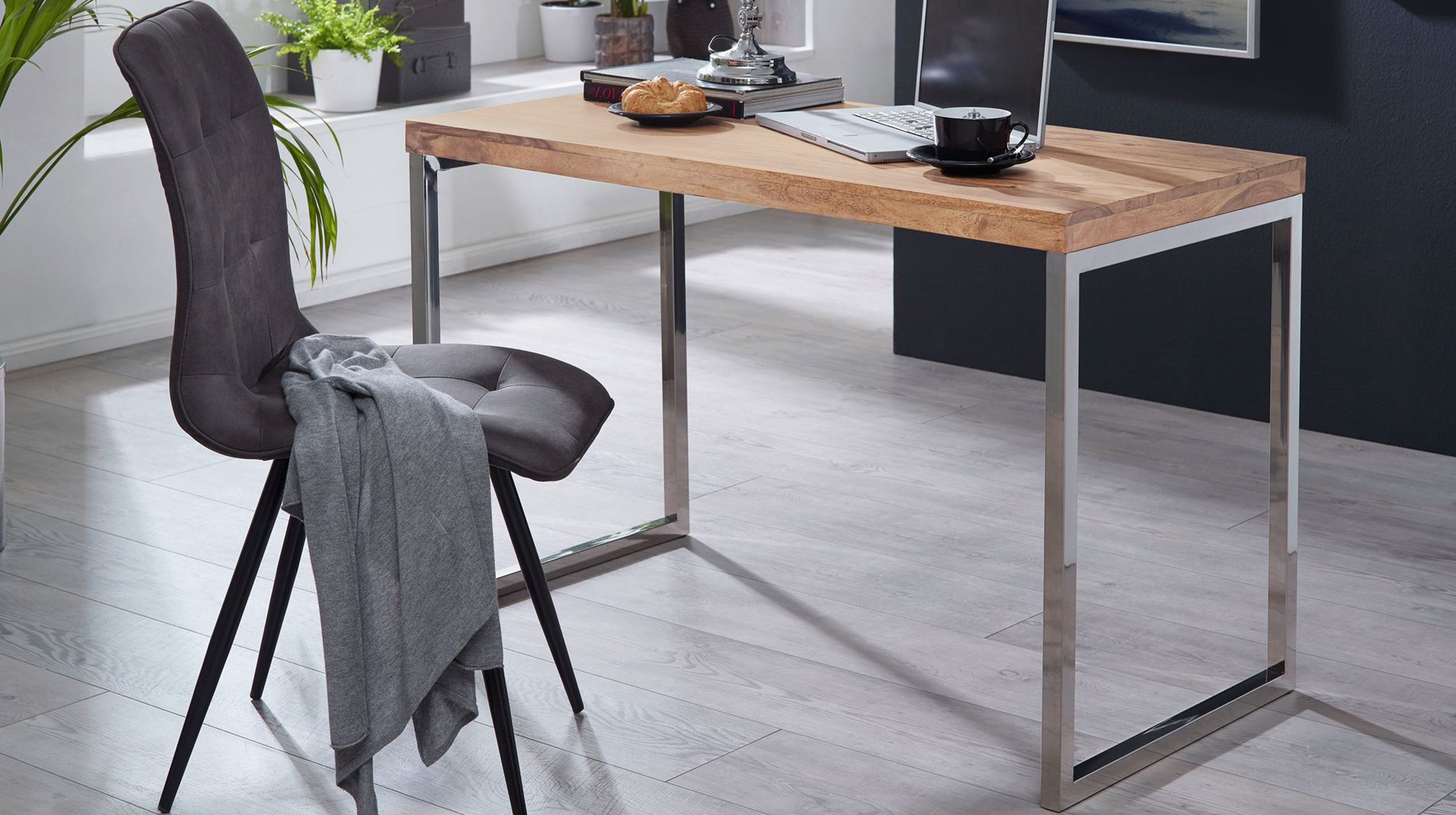 Schreibtisch Akazie massiv lackiert - 120 cm - GORM
