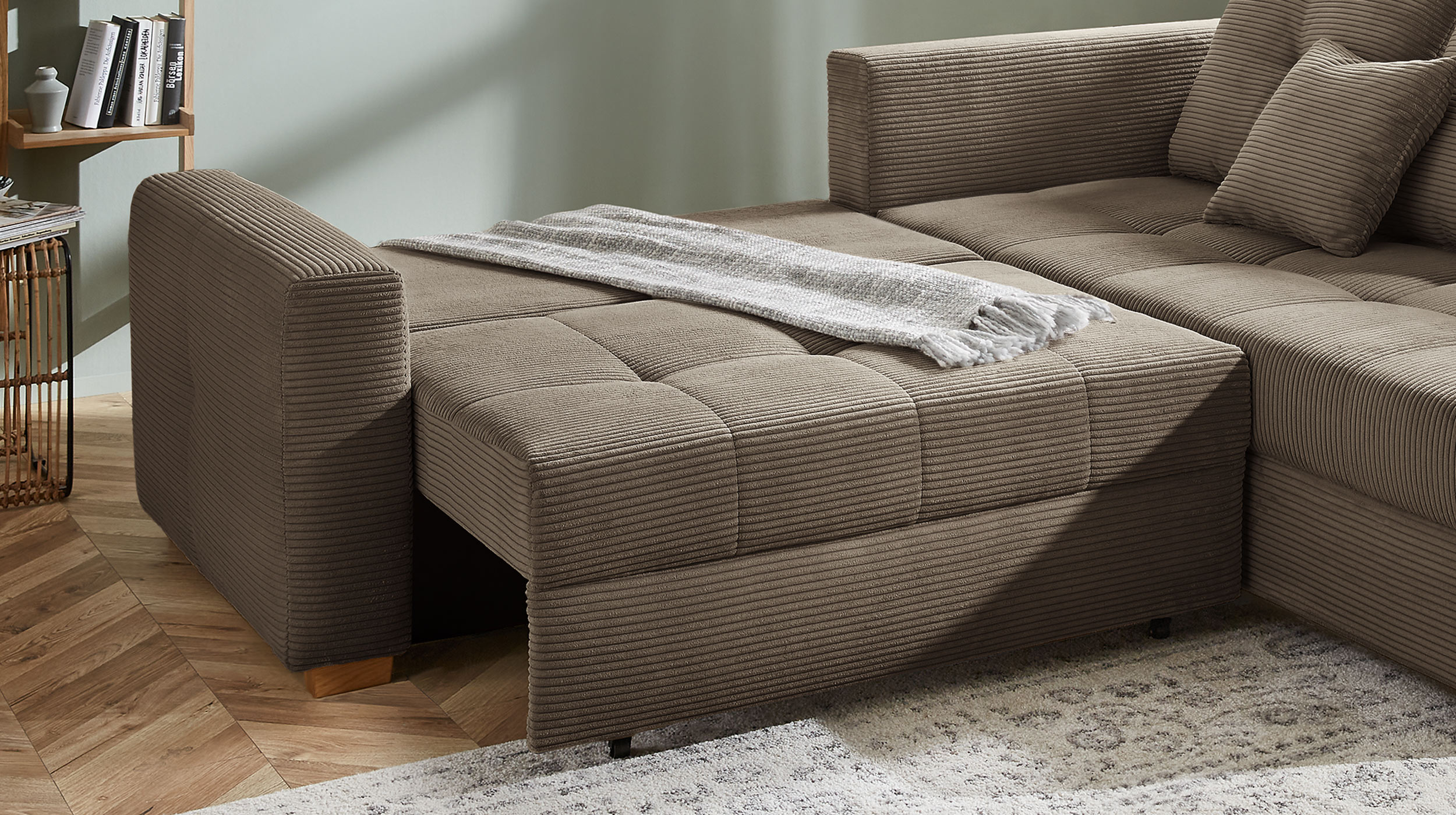Ecksofa Cord taupe 228 cm - Schlaffunktion Bettkasten - HEIDELBERG