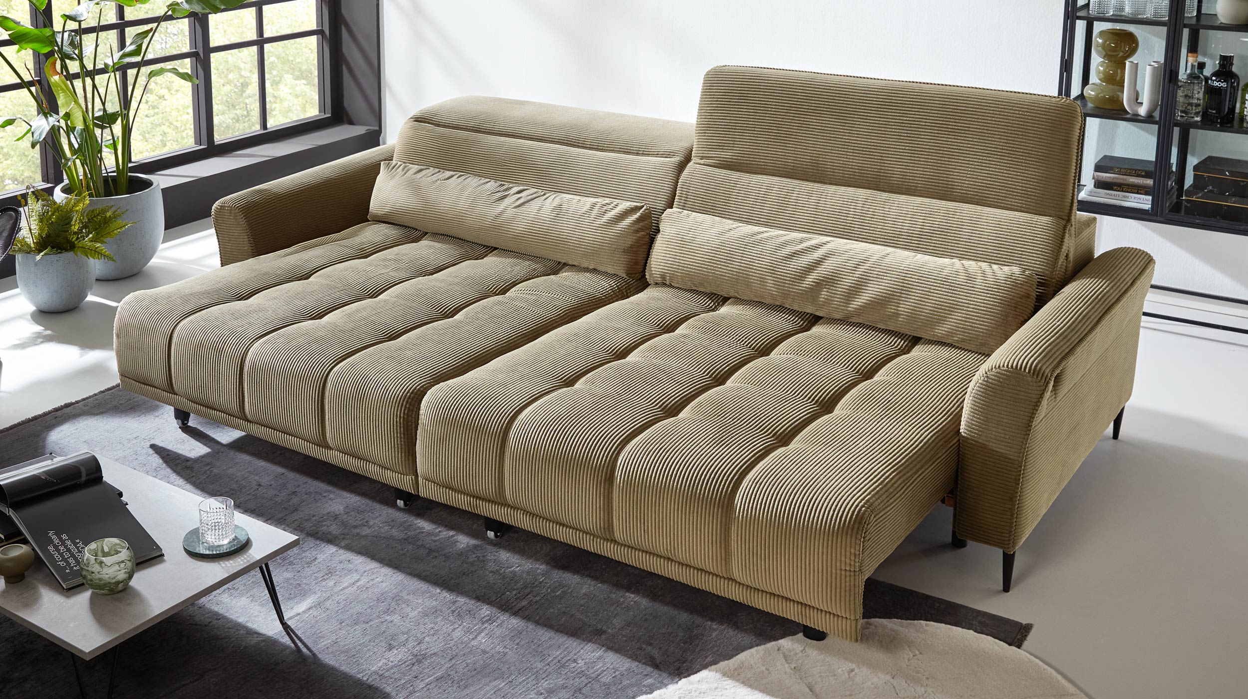 Big Sofa Cord grün ausziehbar - Sitztiefenverstellung - 280 cm - LOGAN