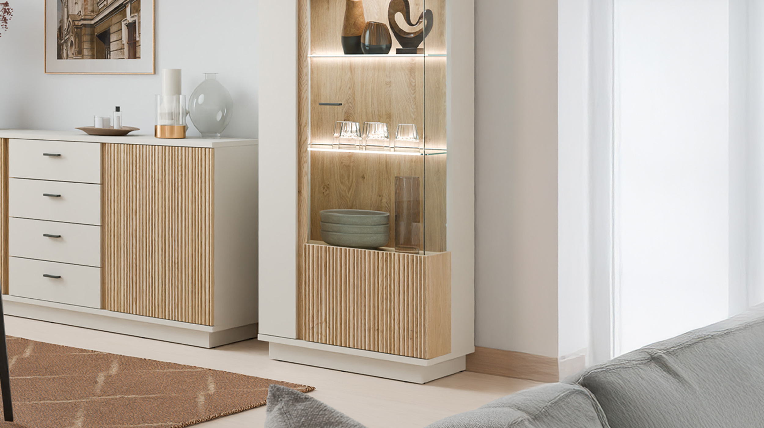 Vitrine mit Glastür beige - Eiche - Breite 62 cm - MOSANO