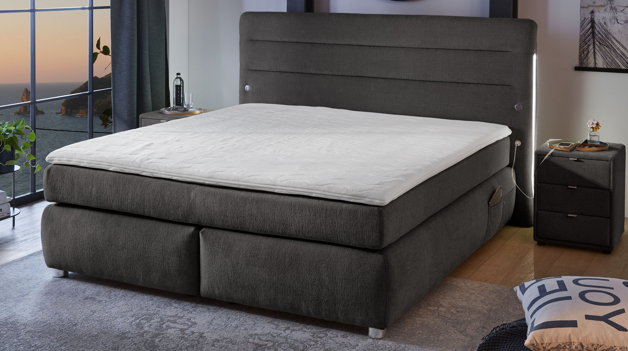 Boxspringbett 180 x 200 cm grau LED Chenille - LIVIA