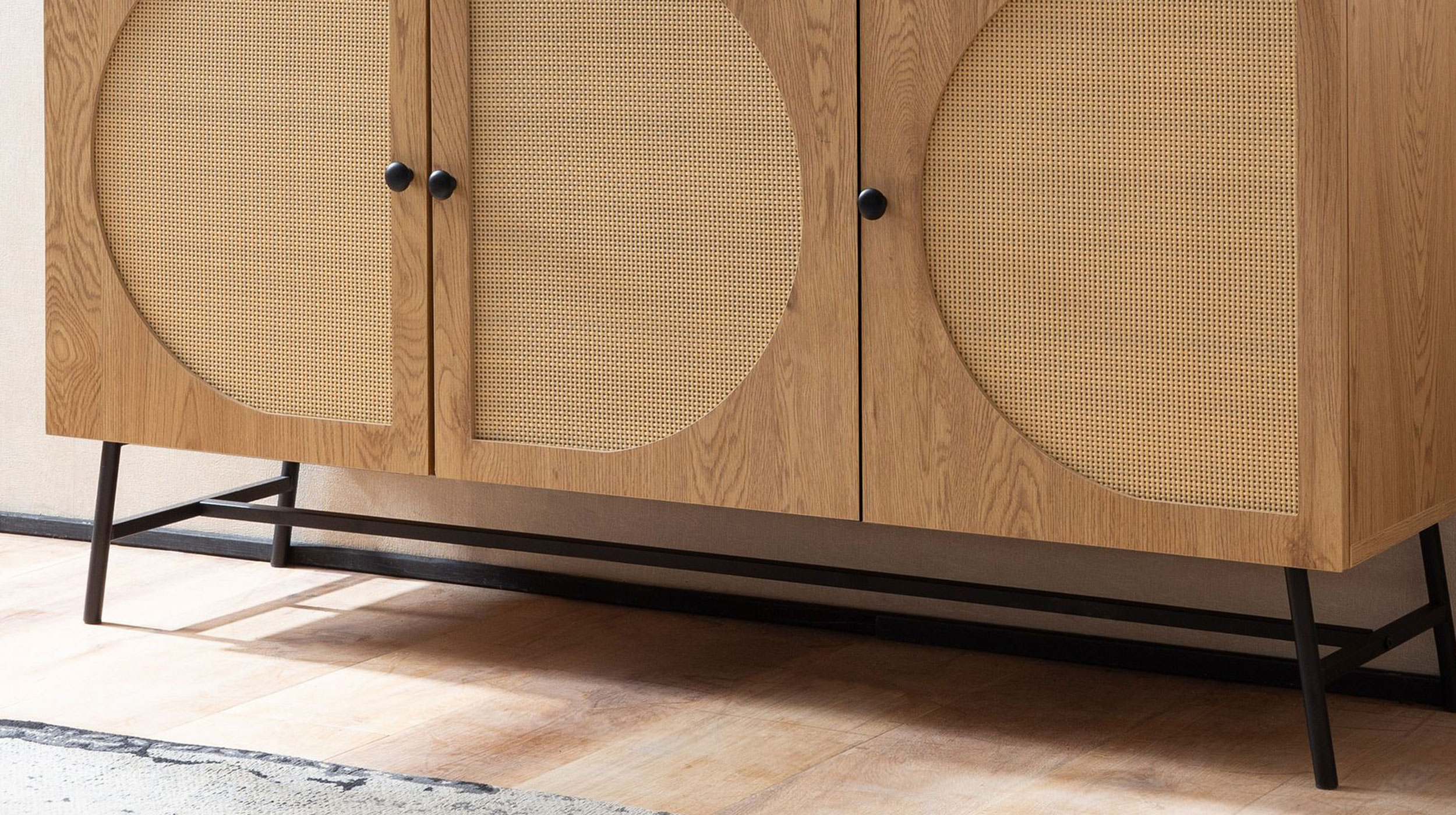 Sideboard Eiche Holzdekor - Polyrattan 140 cm - 3-türig - RATVAN