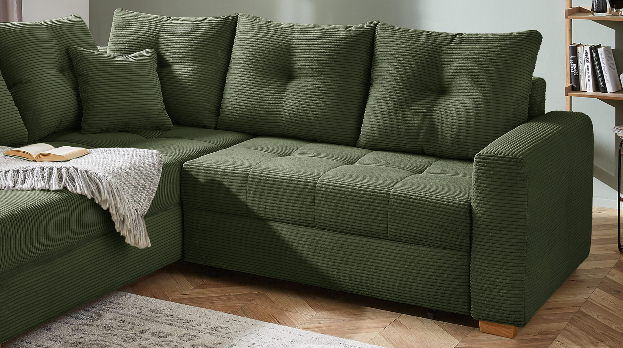 Ecksofa Cord grün 228 cm - Schlaffunktion Bettkasten - HEIDELBERG