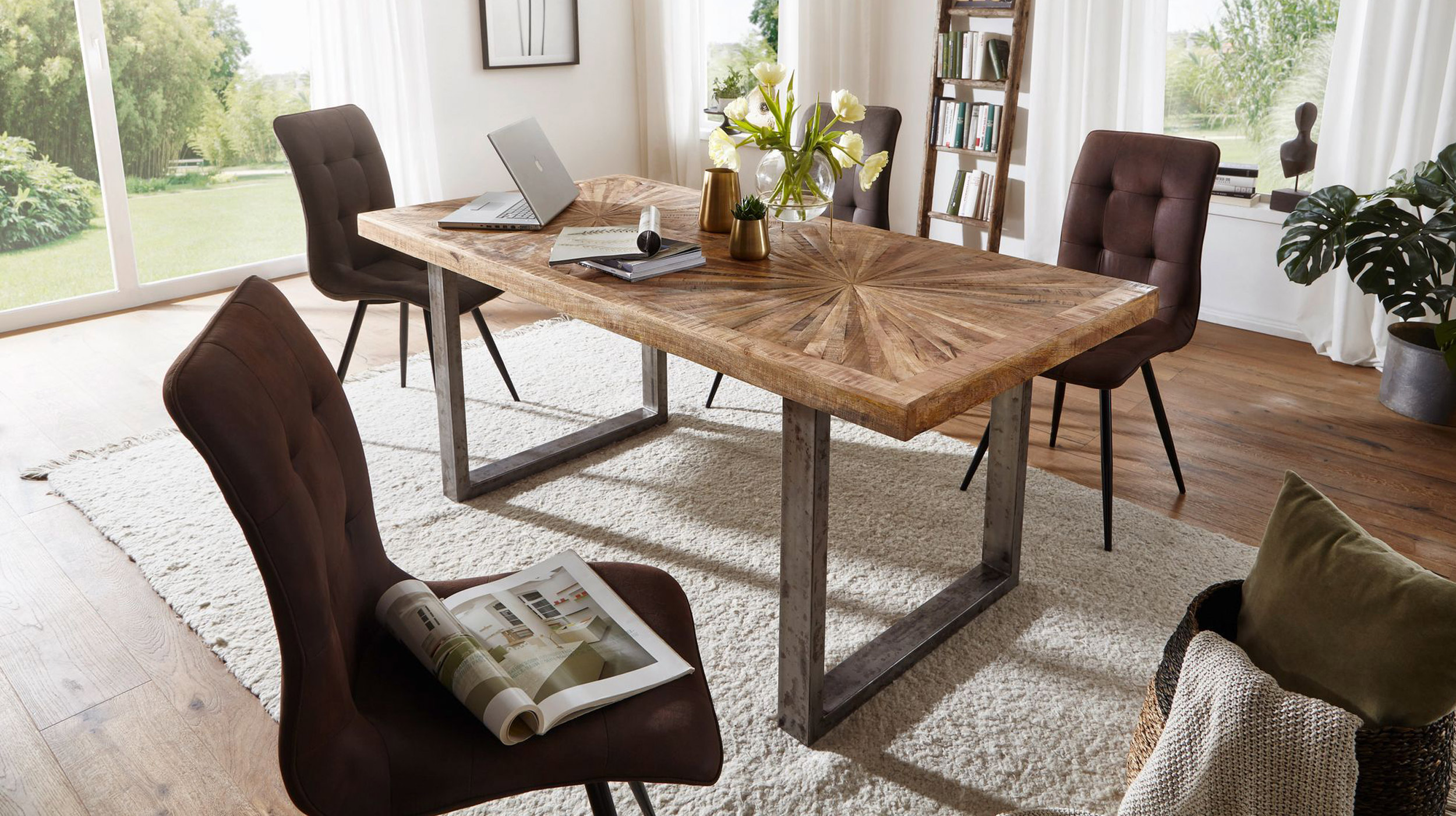 Esstisch massives Mango-Holz lackiert 180 x 90 cm - MARETH