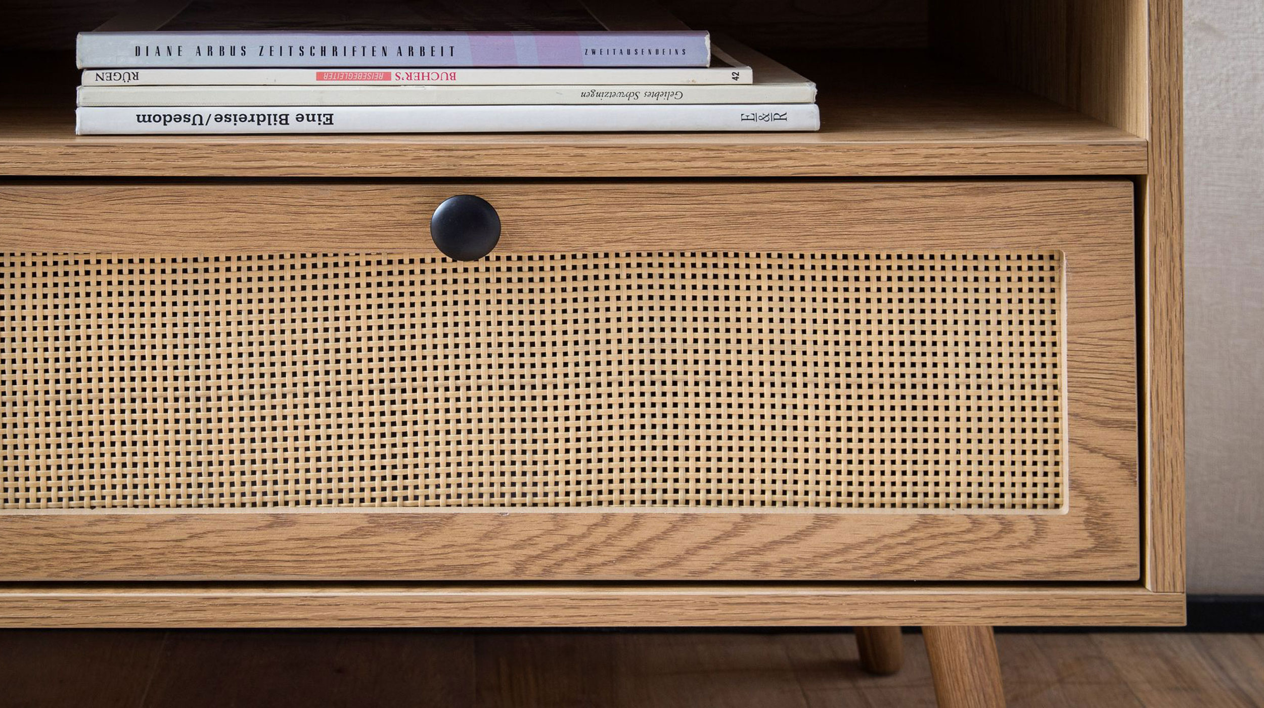 TV - Lowboard Eiche teilmassiv - Polyrattan 120 cm - RATVAN