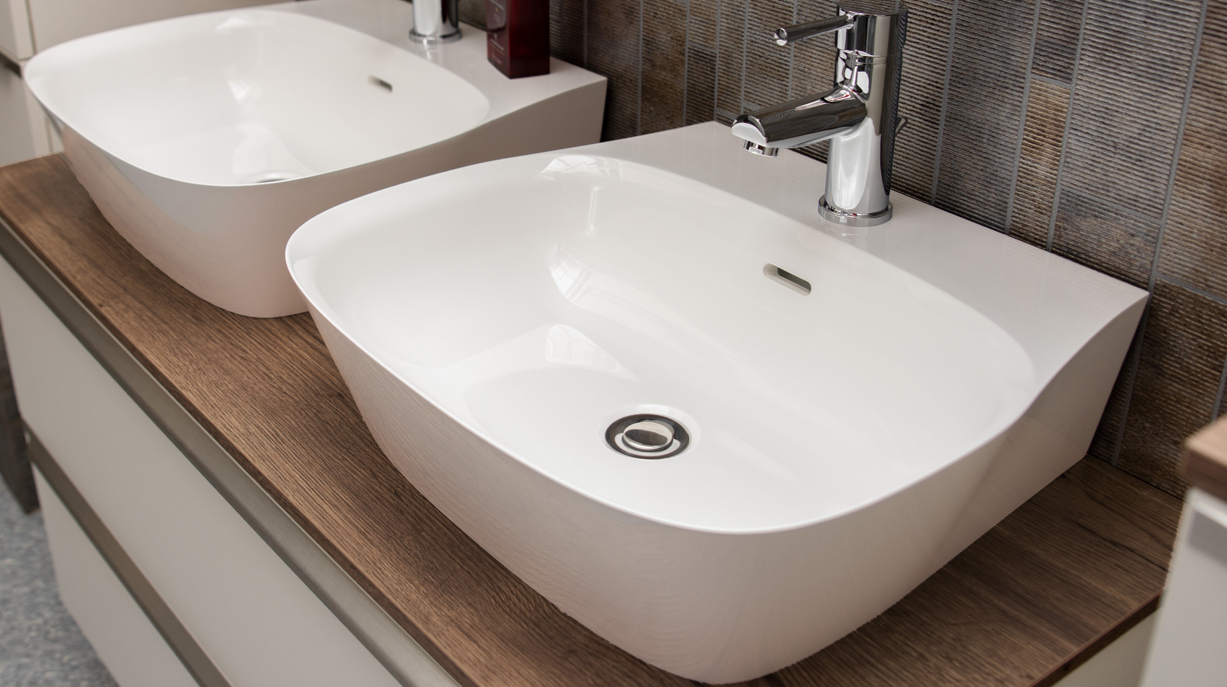 Badmöbel-Set Magnolia - 3 Teile mit HS - Waschtisch 120 cm - LEONEL