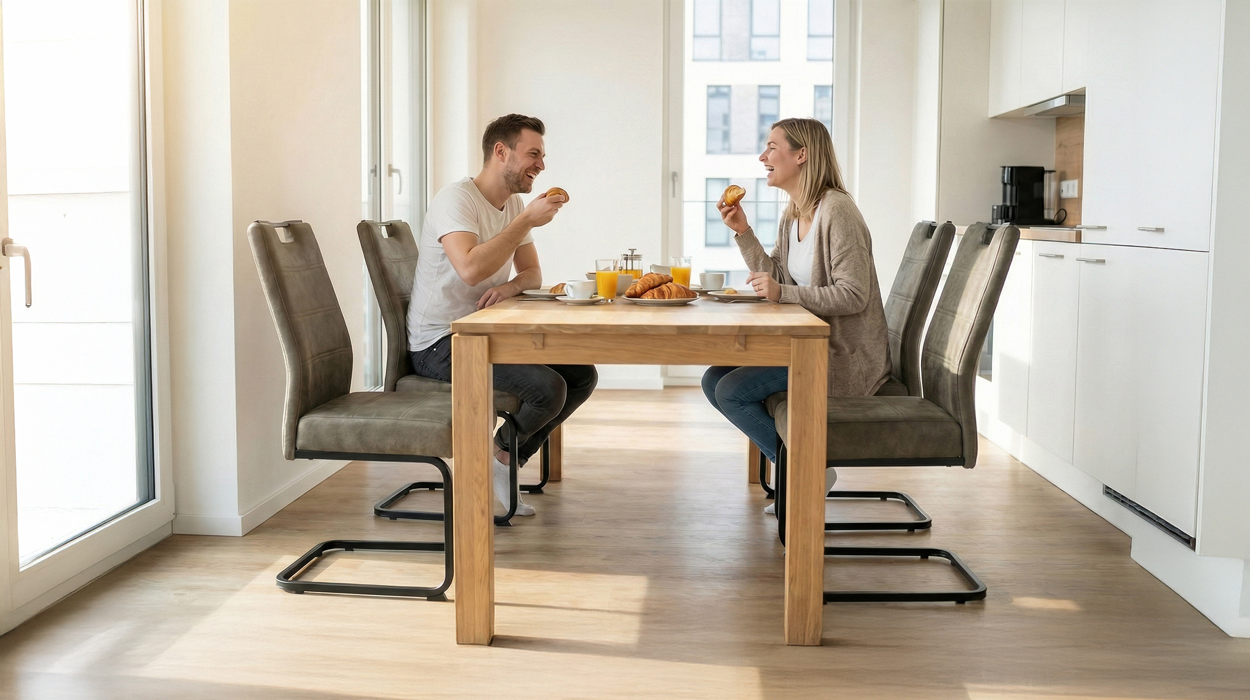 Schwingstuhl für Esszimmer schlamm mit Microfaser - KERSTIN