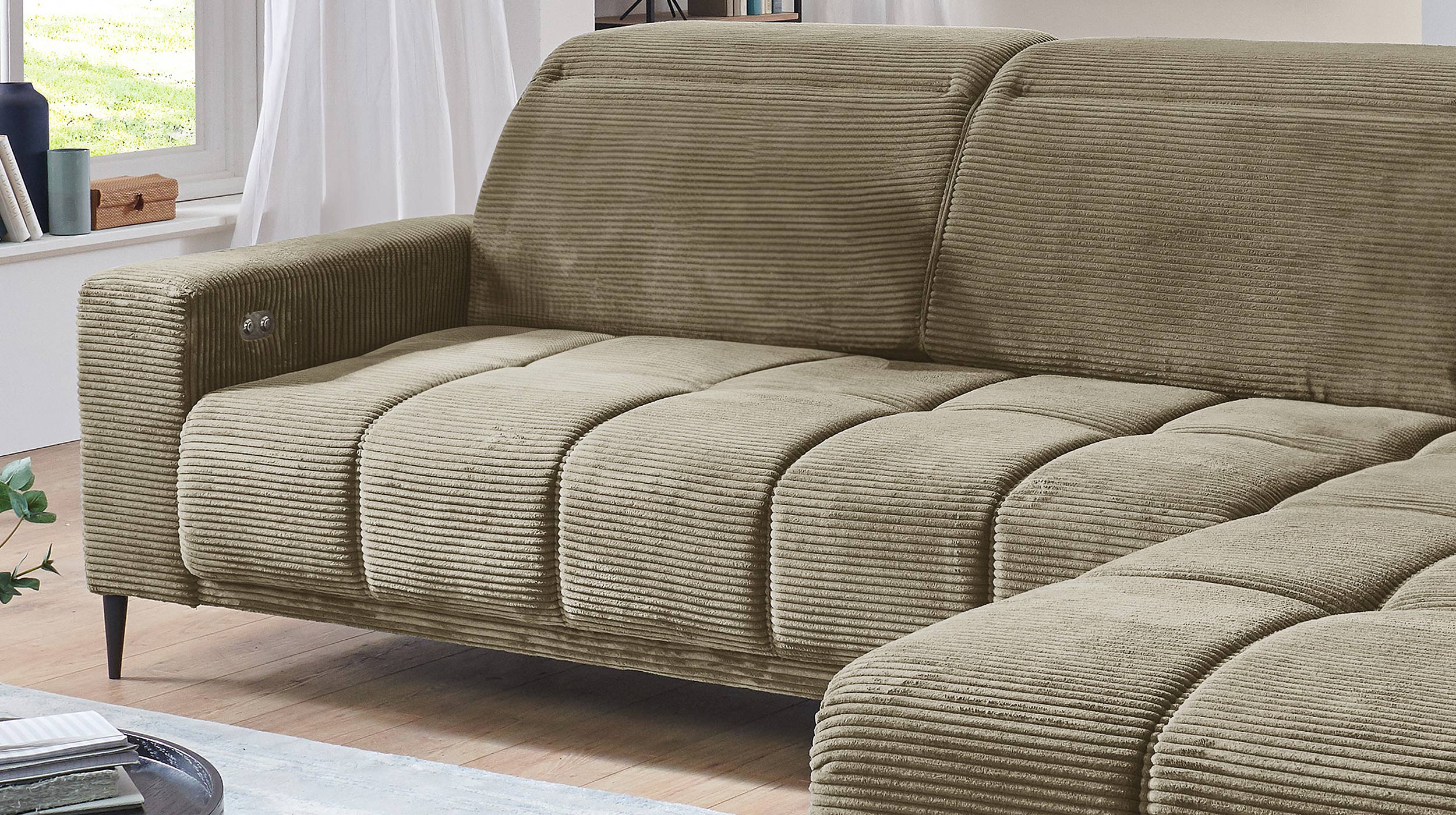 Ecksofa Cord grün ausziehbar - Sitztiefenverstellung 286 cm - OT rechts - MARISOL