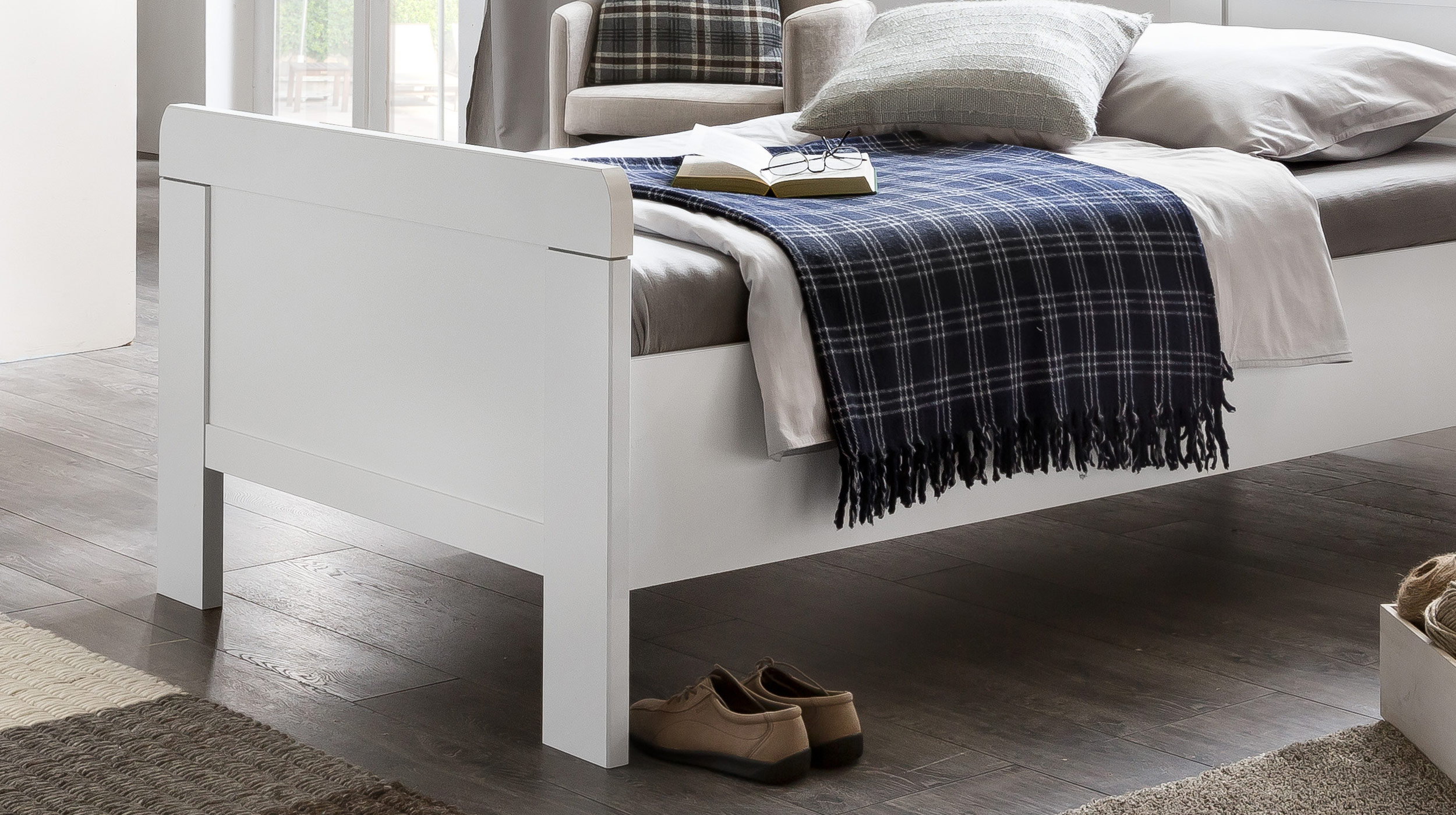 Futonbett Einzelbett 100 x 200 cm weiß - NADJA
